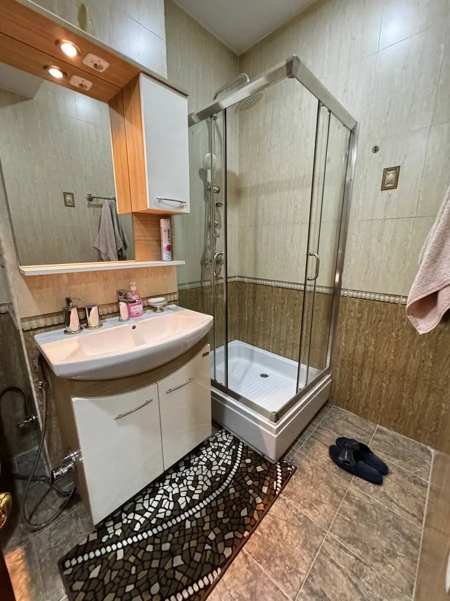 Сдается офис − 250 м²