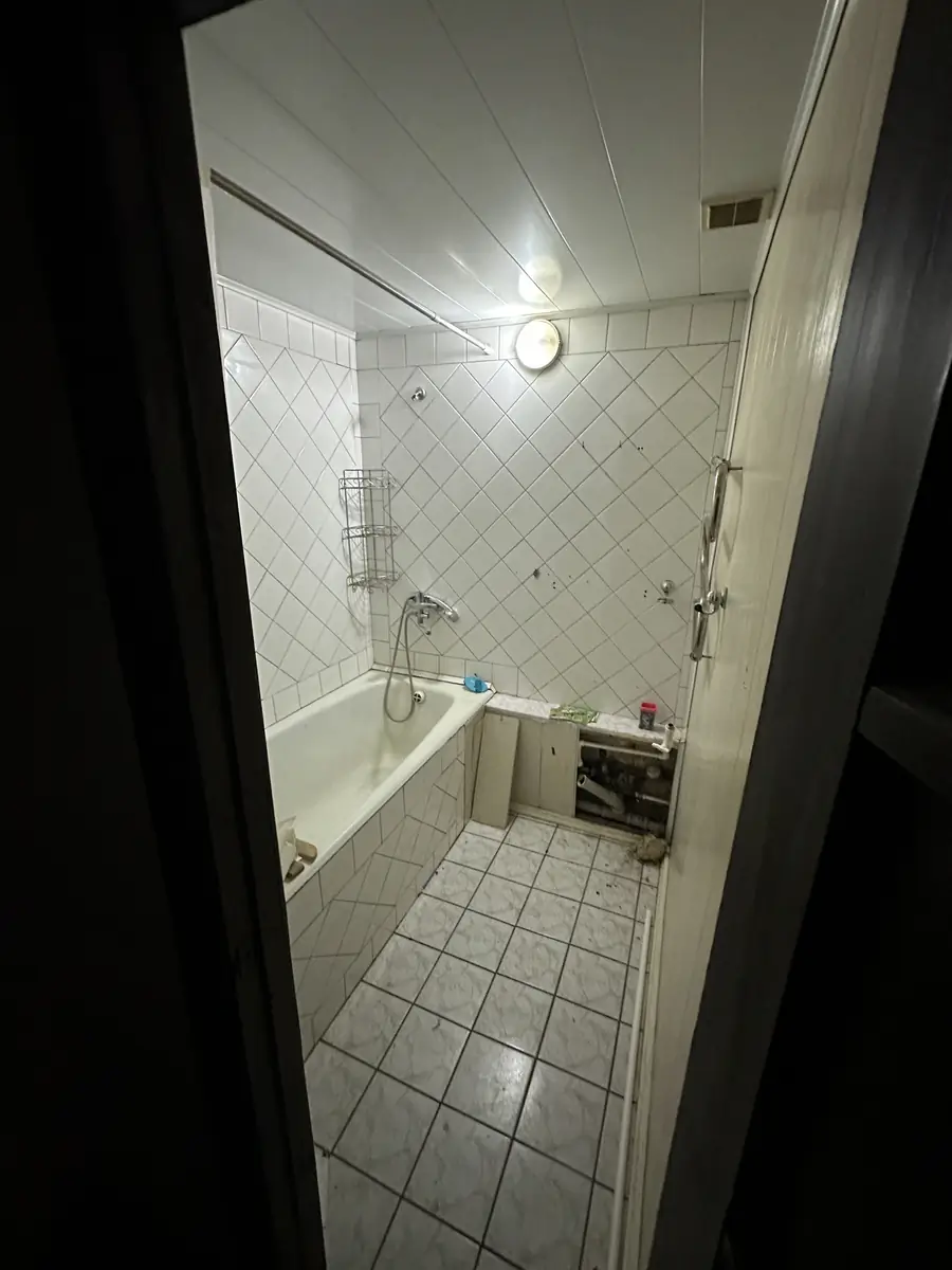 3 xonali kvartira sotiladi − 78 m²