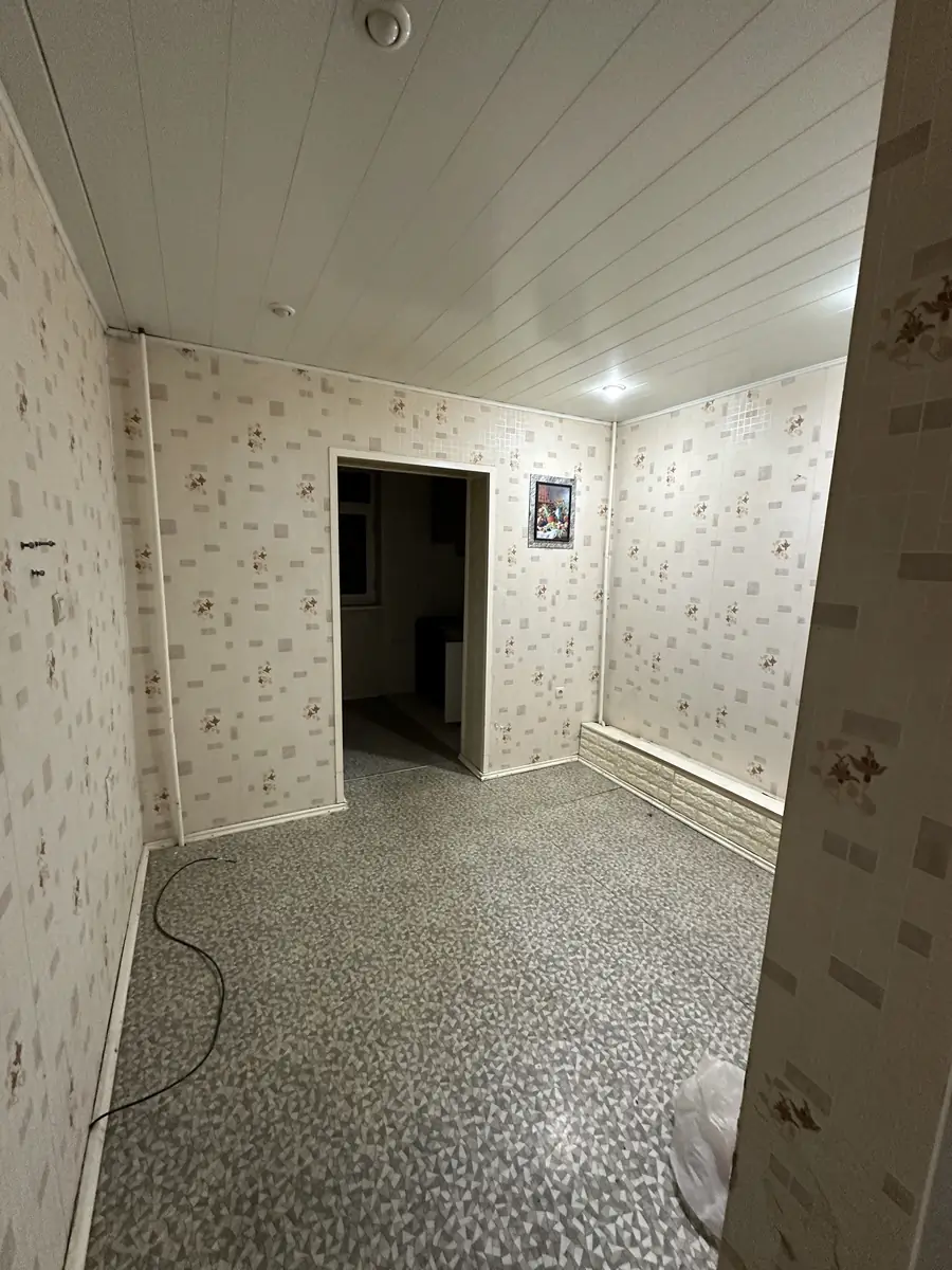 3 xonali kvartira sotiladi − 78 m²