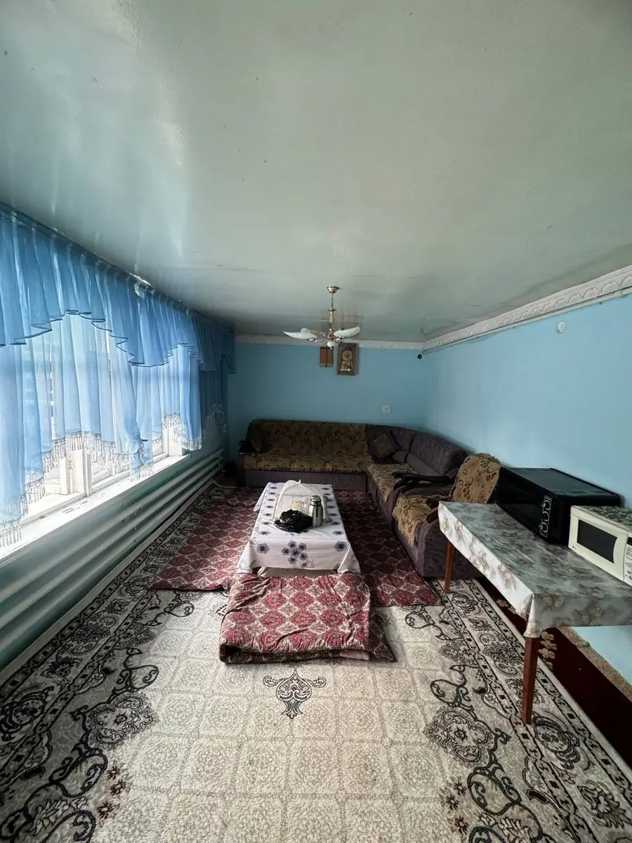 1 qavatli uy sotiladi − 1600 m²