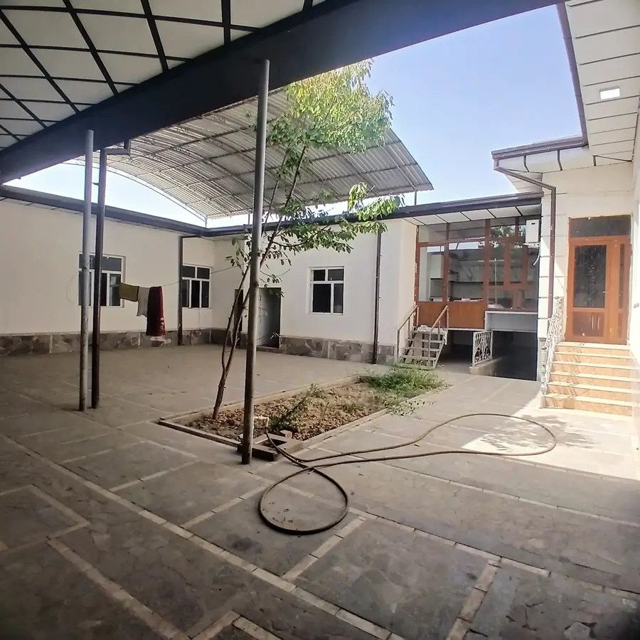 Yer uchastkasi sotiladi − 6 sot.