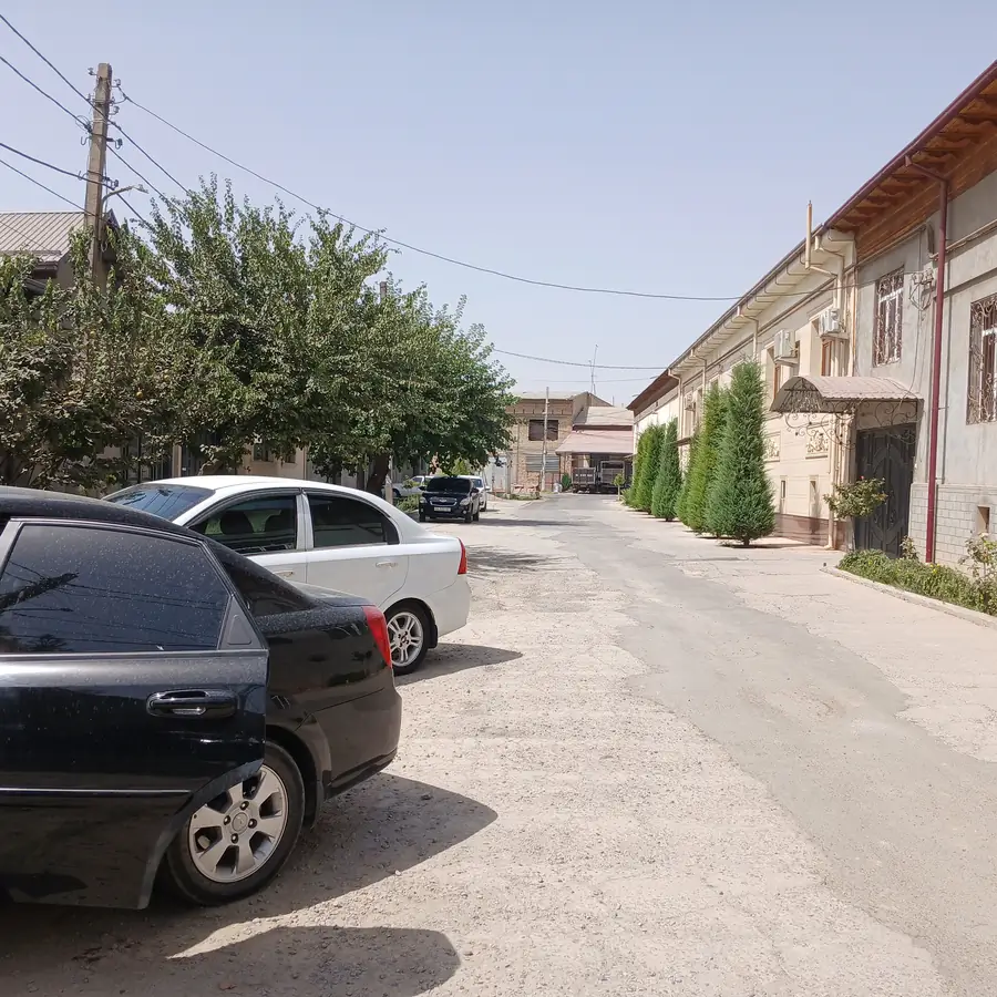 Yer uchastkasi sotiladi − 6 sot.