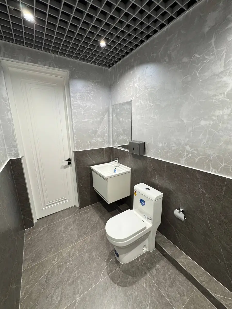 Сдается офис − 653 м²