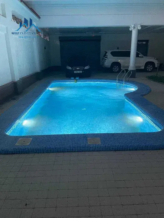 Ijaraga 3 qavatli uy − 520 m²