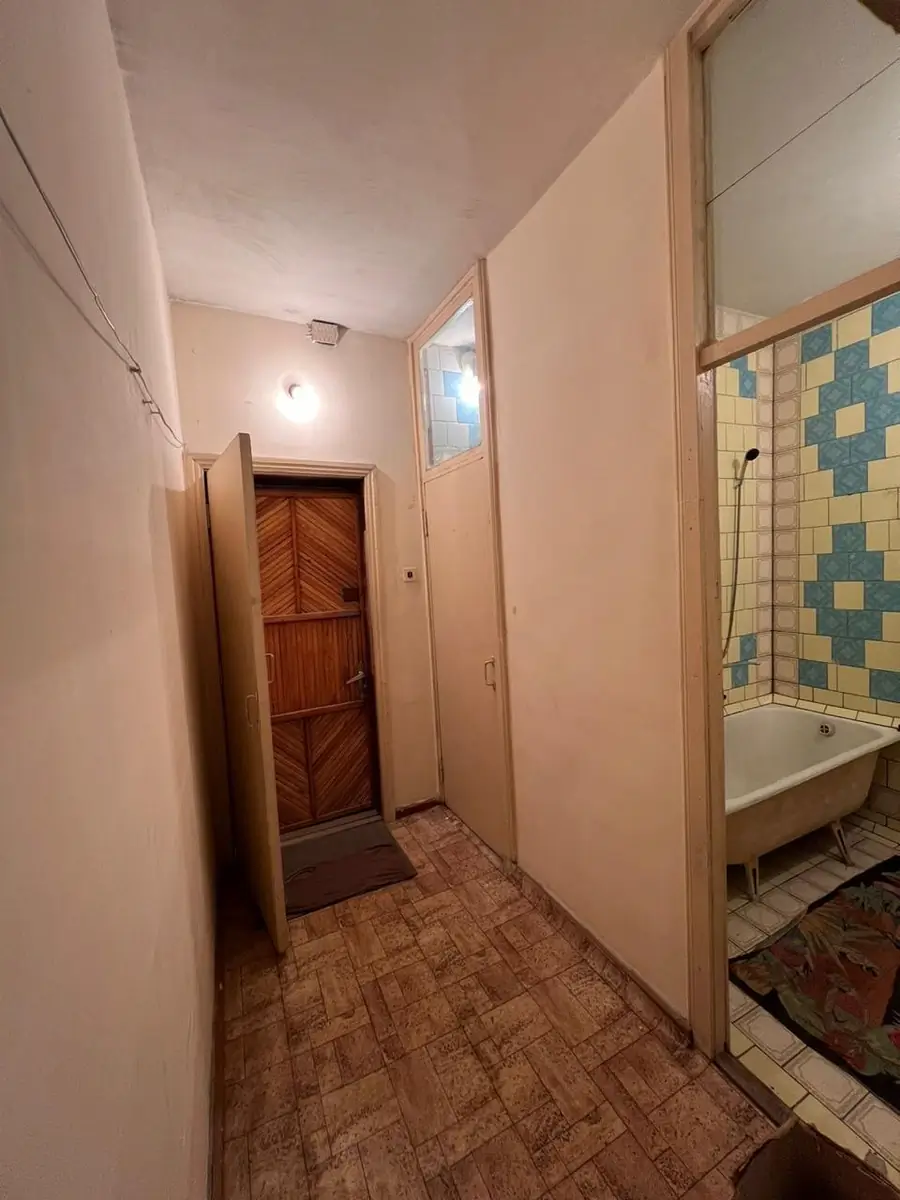 2 xonali kvartira sotiladi − 53 m²