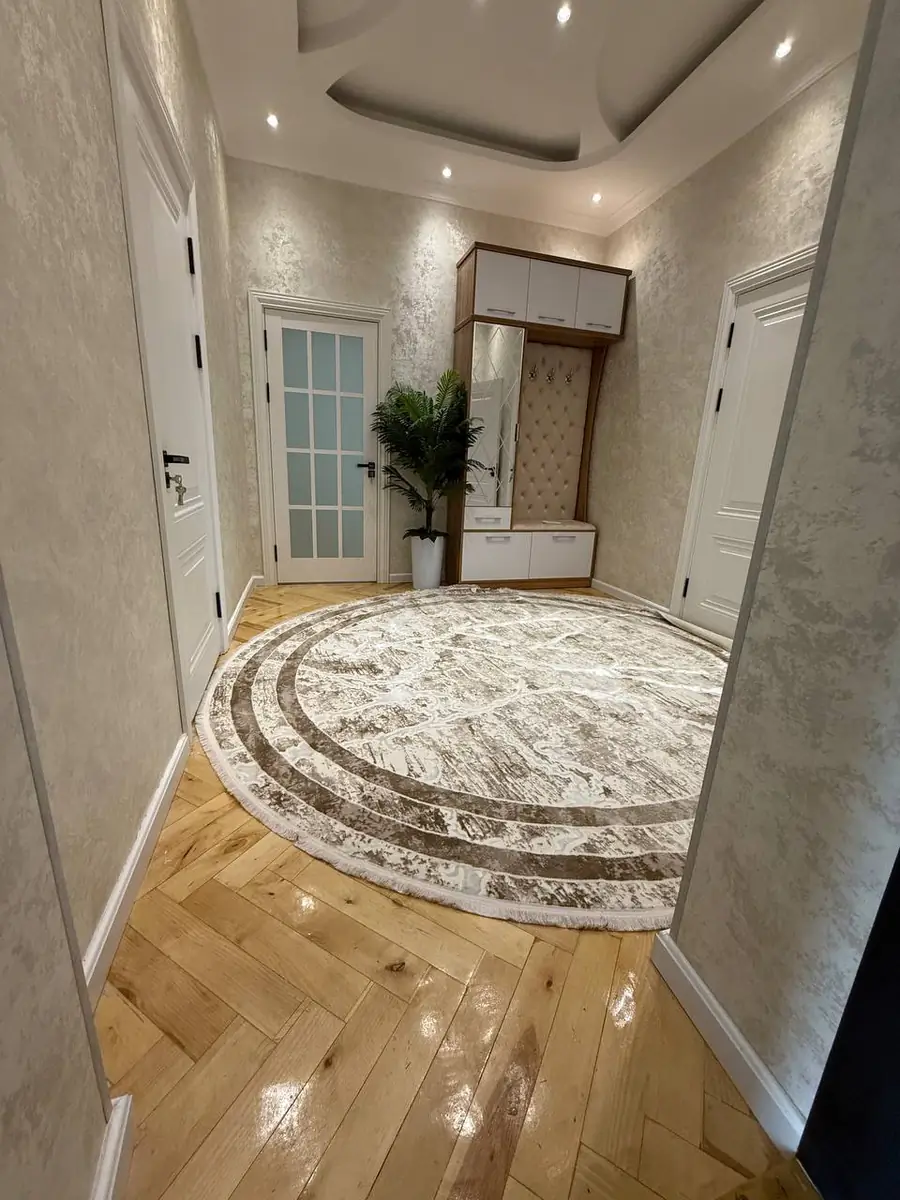 Ijaraga 3 xonali kvartira − 100 m²