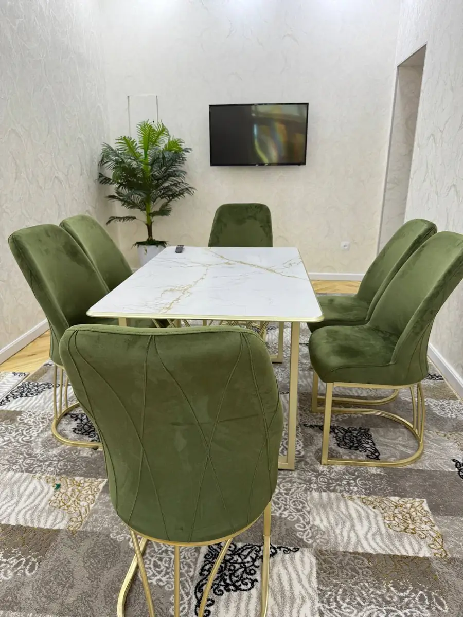 3 xonali kvartira − 100 m², 3/3 qavat