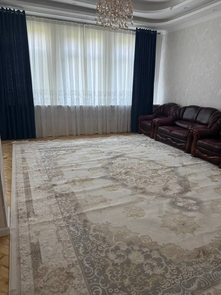 Ijaraga 3 xonali kvartira − 100 m²