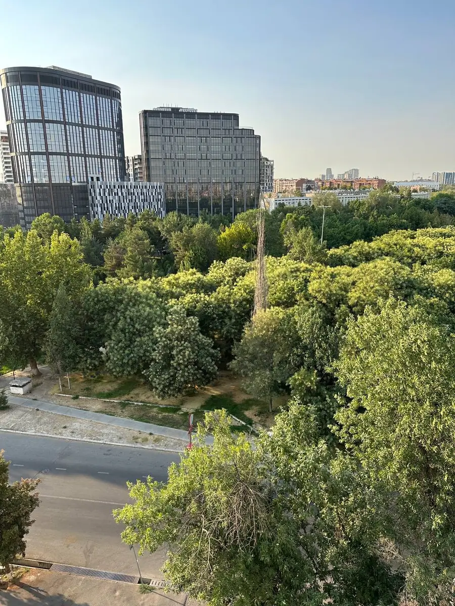 Сдается 4-комнатная квартира − 89 м²