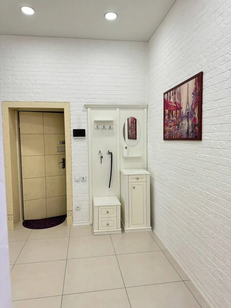 Ijaraga 3 xonali kvartira − 125 m²