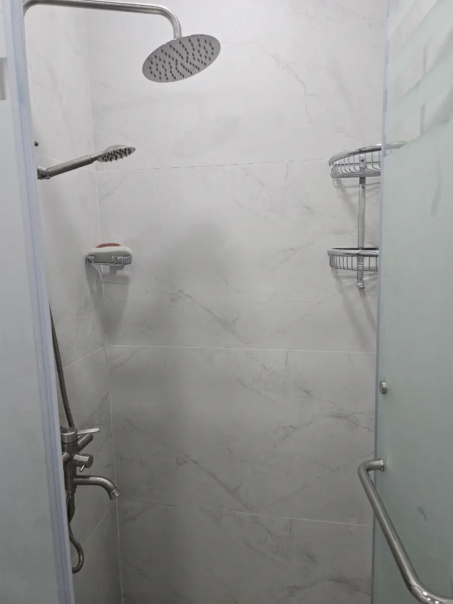 Сдается 3-комнатная квартира − 50 м²