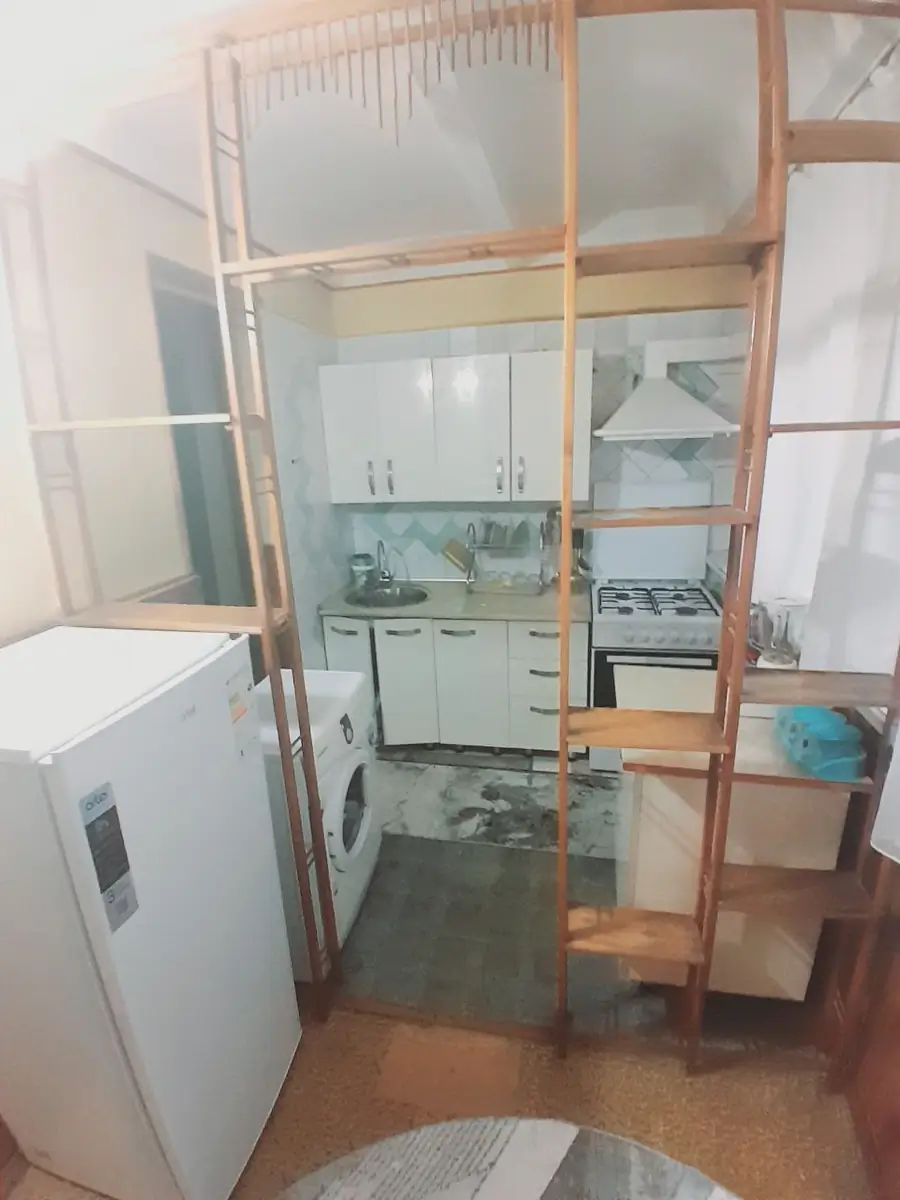 1 xonali kvartira − 42 m², 3/9 qavat