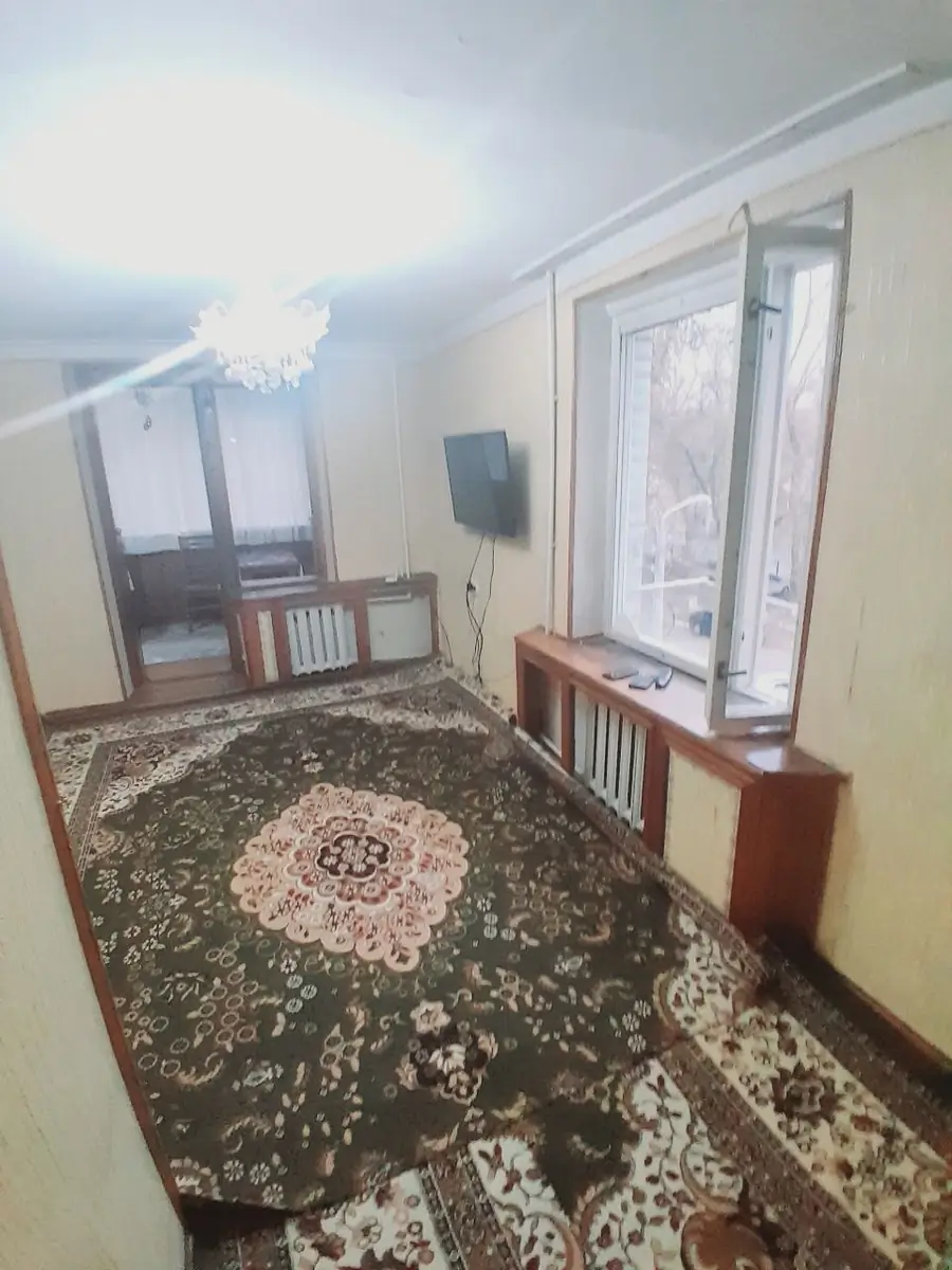 1 xonali kvartira − 42 m², 3/9 qavat