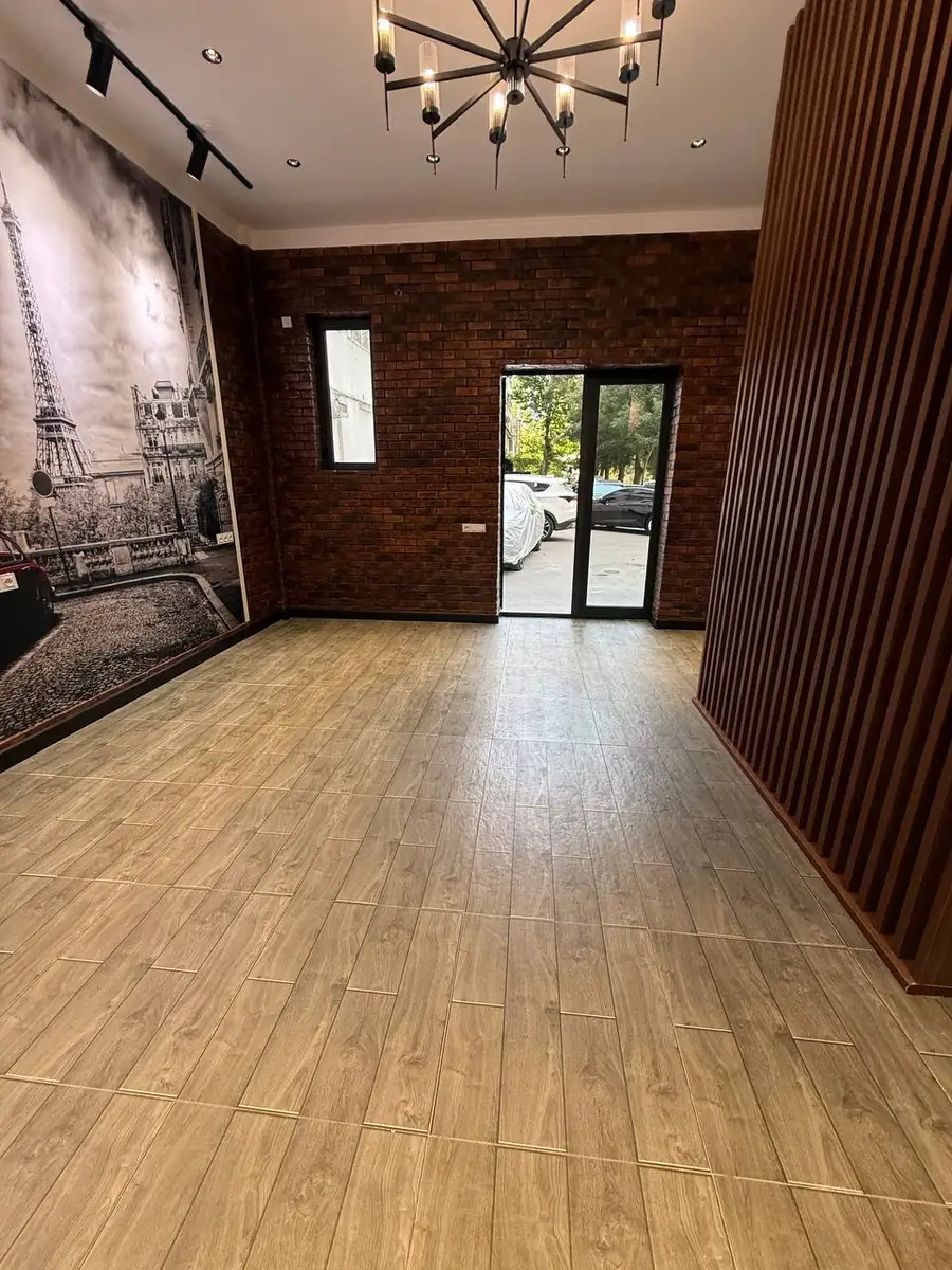 Ofis − 42 m², 1/9 qavat