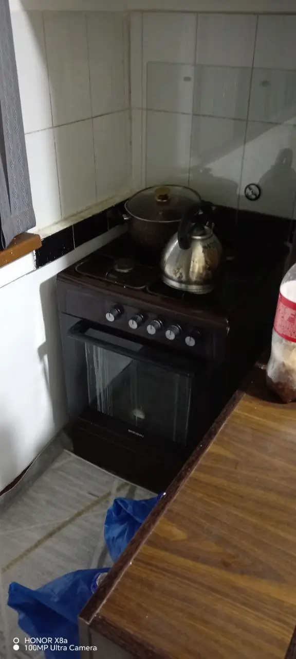 Сдается 2-комнатная квартира − 55 м²