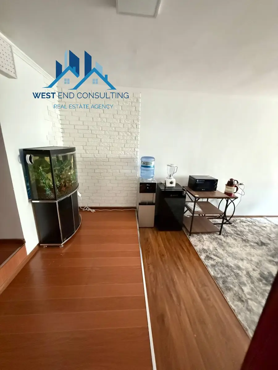 Ijaraga 1 qavatli uy − 400 m²