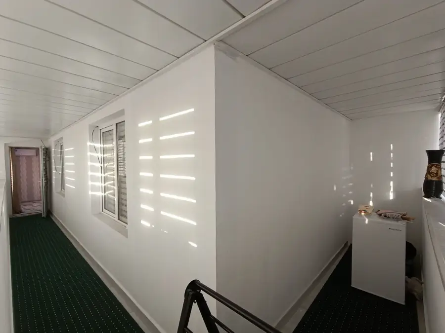 Продается 3-комнатная квартира − 76 м²