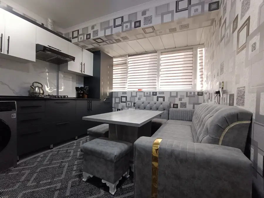 3-комнатная квартира − 76 м², 5/5 этаж