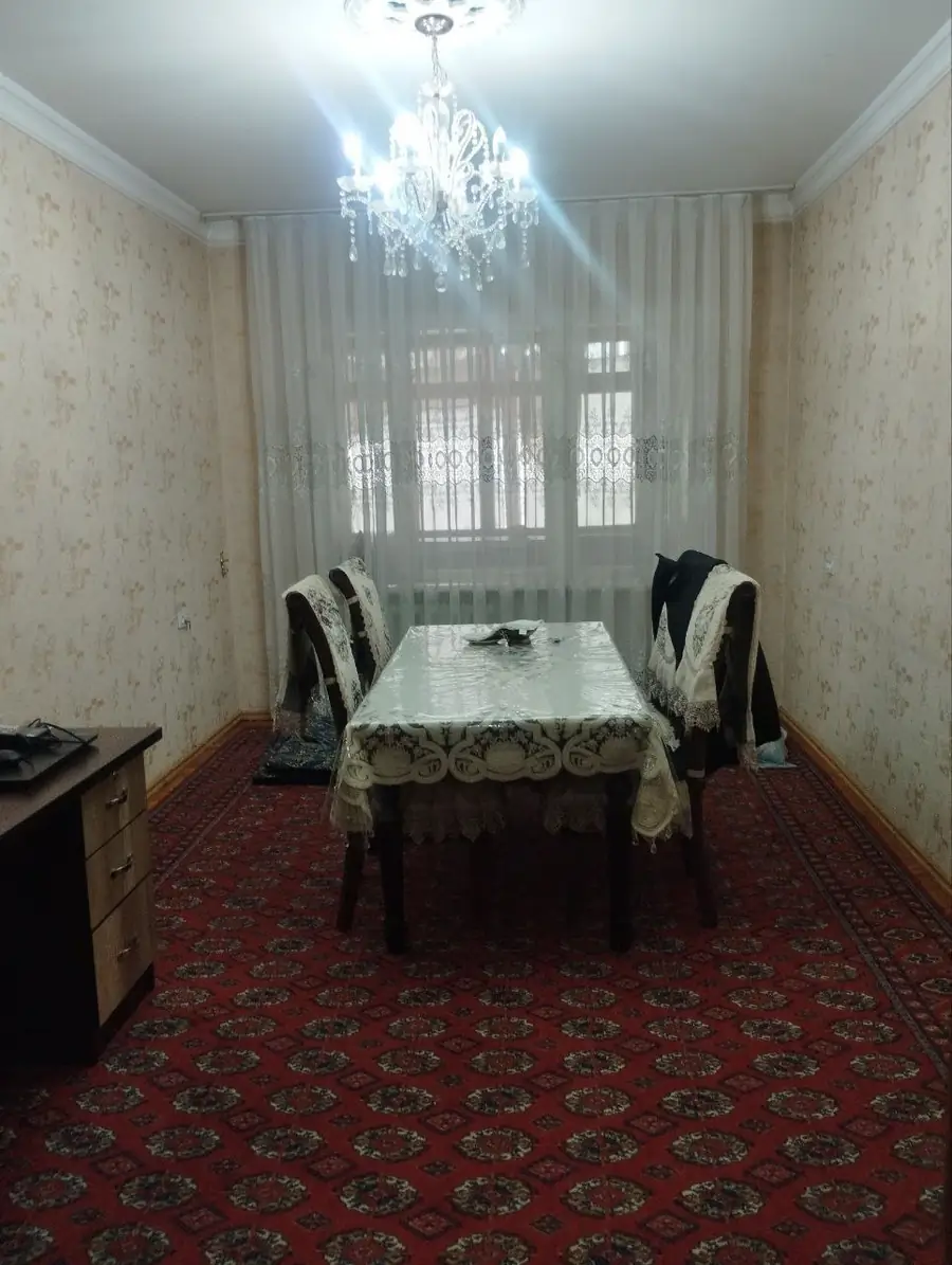Продается 3-комнатная квартира − 77 м²