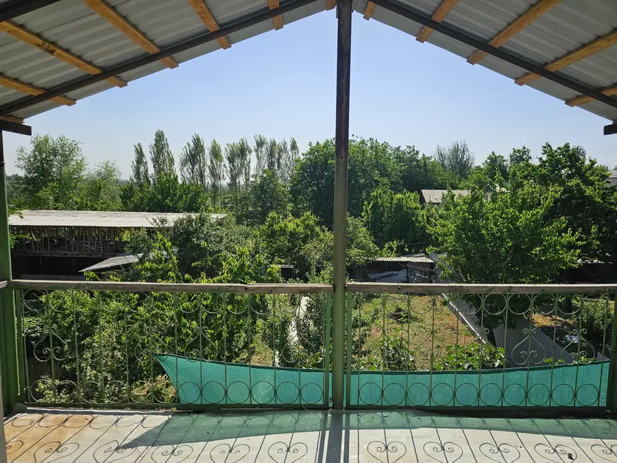 2 qavatli uy sotiladi − 45 m²