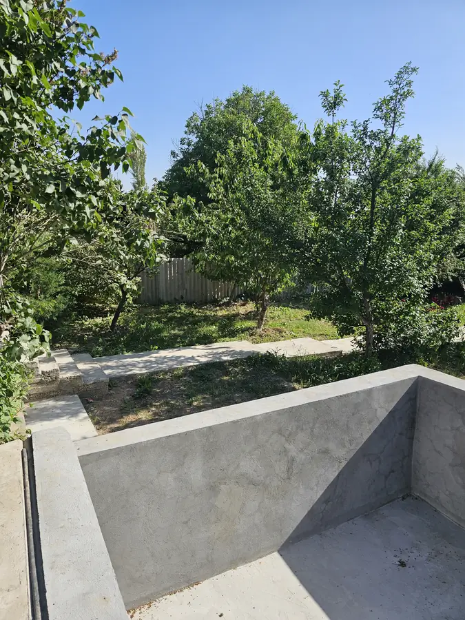 2 qavatli uy sotiladi − 45 m²