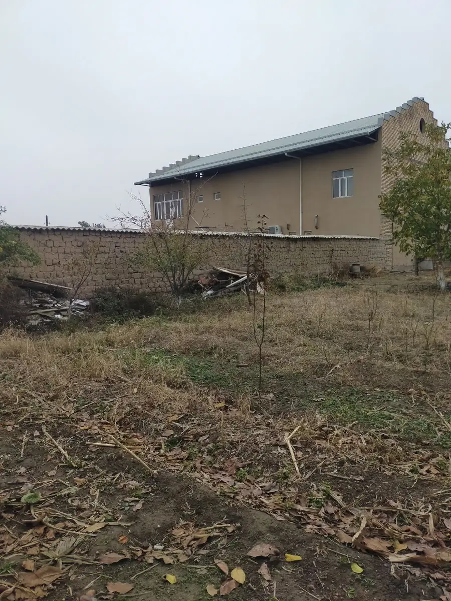 Участок − 9 сот.