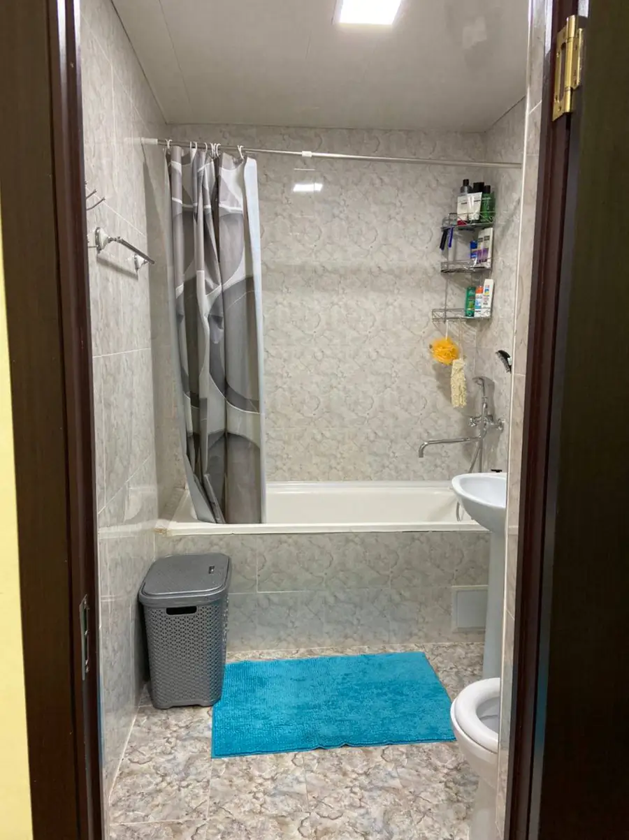 3 qavatli uy sotiladi − 265 m²