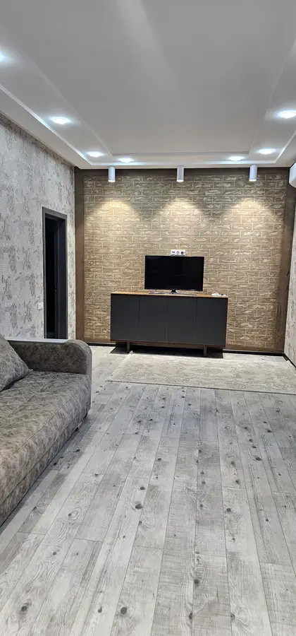 2 xonali kvartira − 83 m², 2/5 qavat