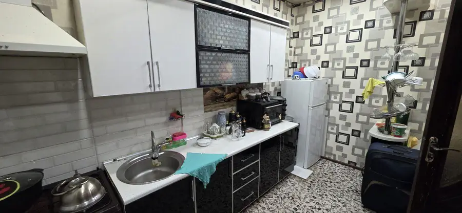 Продается 2-комнатная квартира − 50 м²