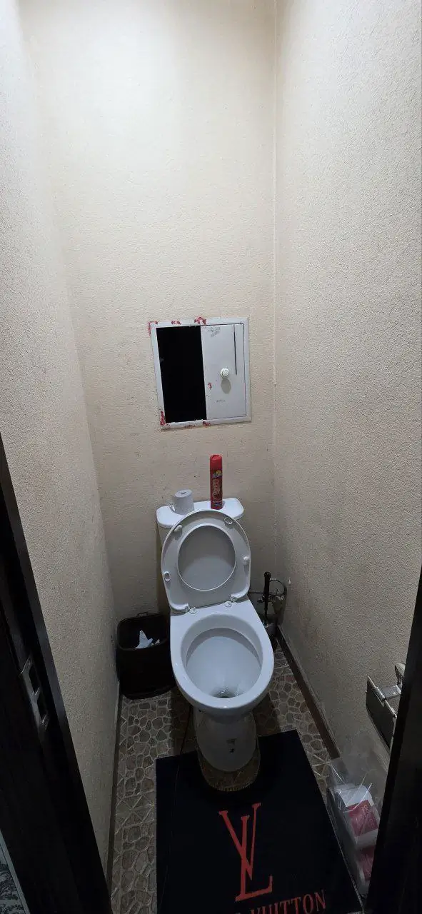 Продается 2-комнатная квартира − 50 м²