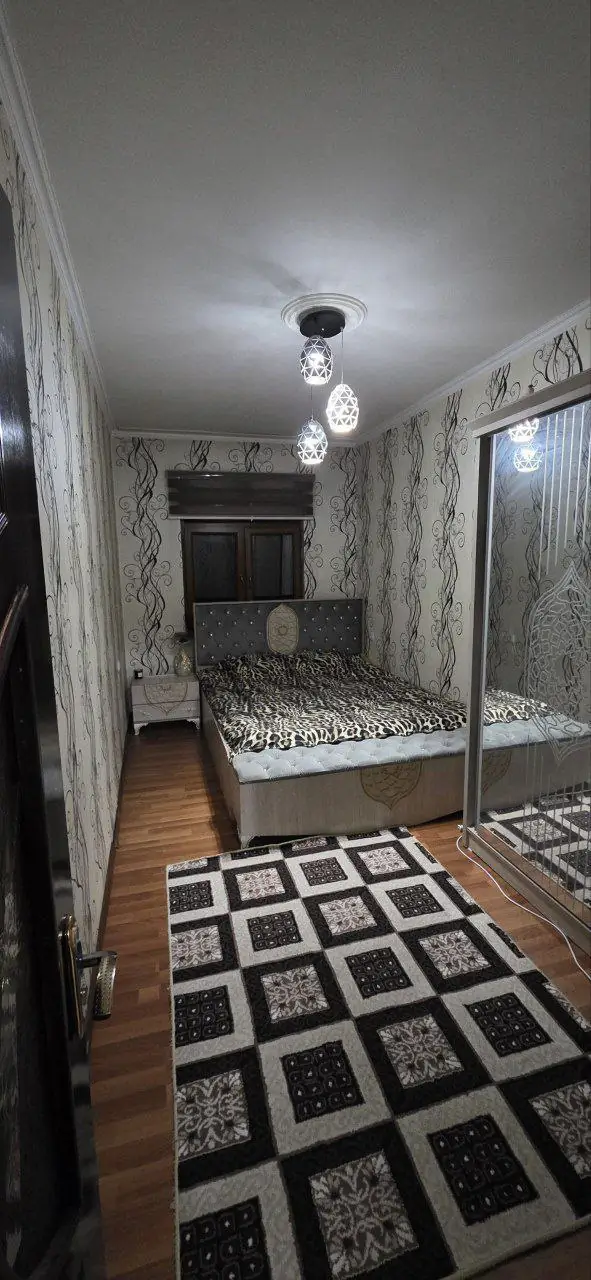 Продается 2-комнатная квартира − 50 м²