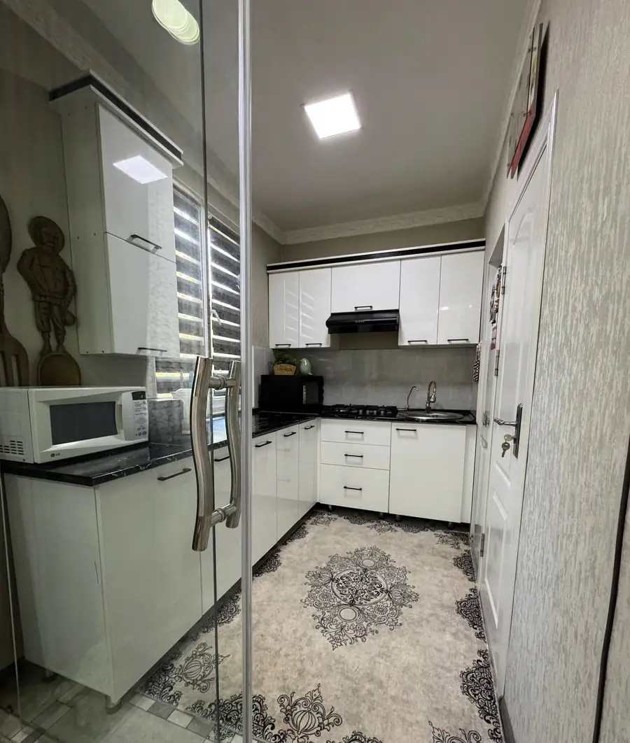 3 xonali kvartira − 70 m², 3/4 qavat