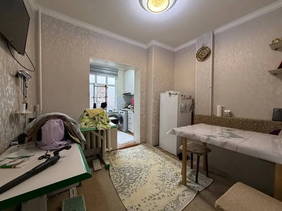 2 xonali kvartira sotiladi − 58 m²