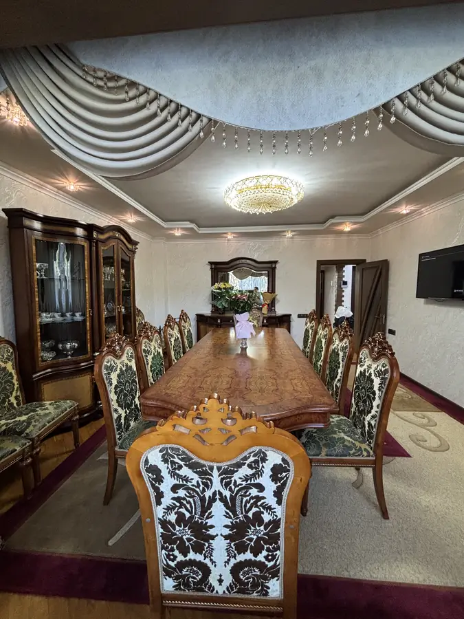 4 xonali kvartira − 96 m², 3/9 qavat