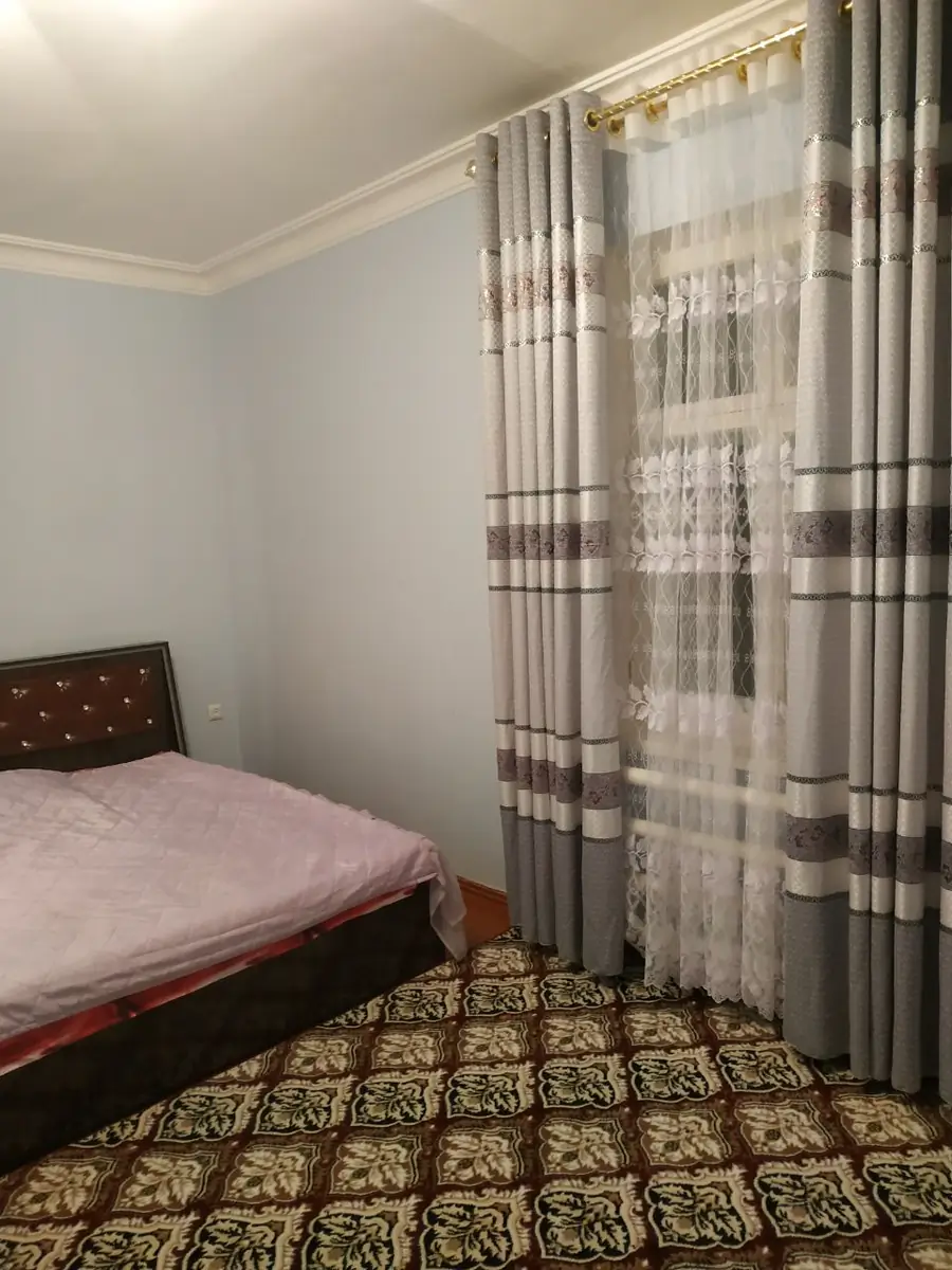 Продается 3-комнатная квартира − 70 м²