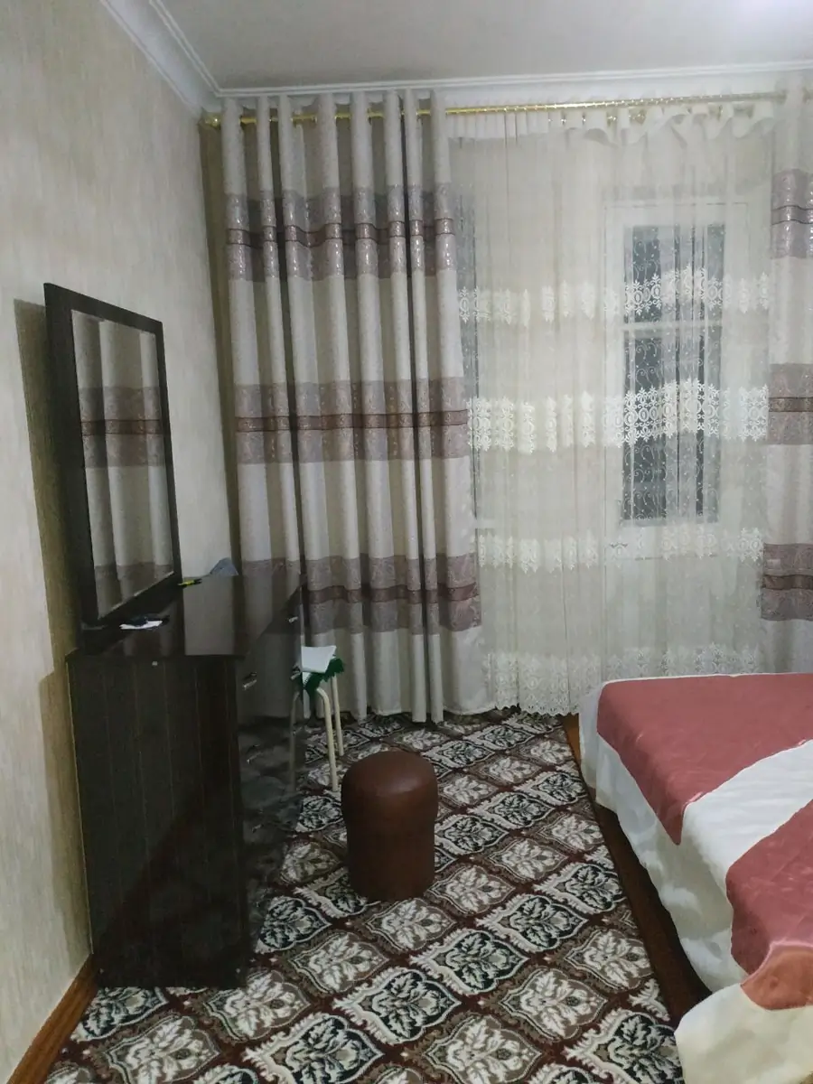 3 xonali kvartira − 70 m², 3/3 qavat