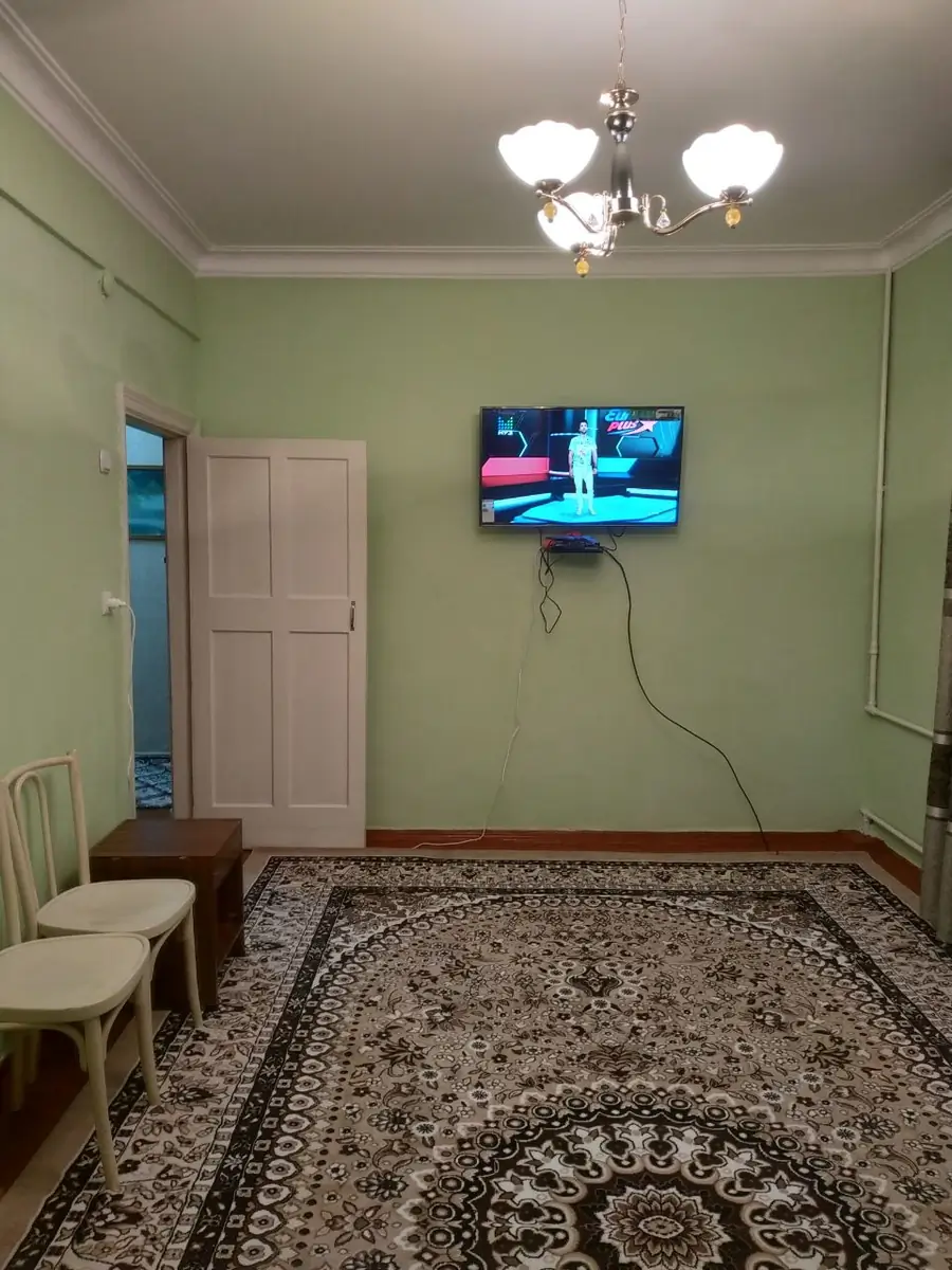 Продается 3-комнатная квартира − 70 м²