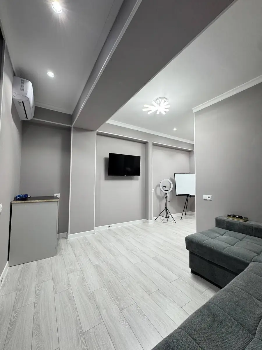 1 xonali kvartira − 30 m², 8/11 qavat