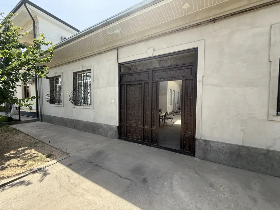 1 qavatli uy sotiladi − 270 m²