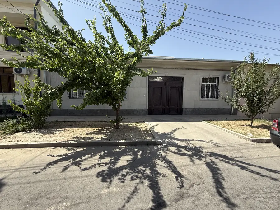 1 qavatli uy sotiladi − 270 m²