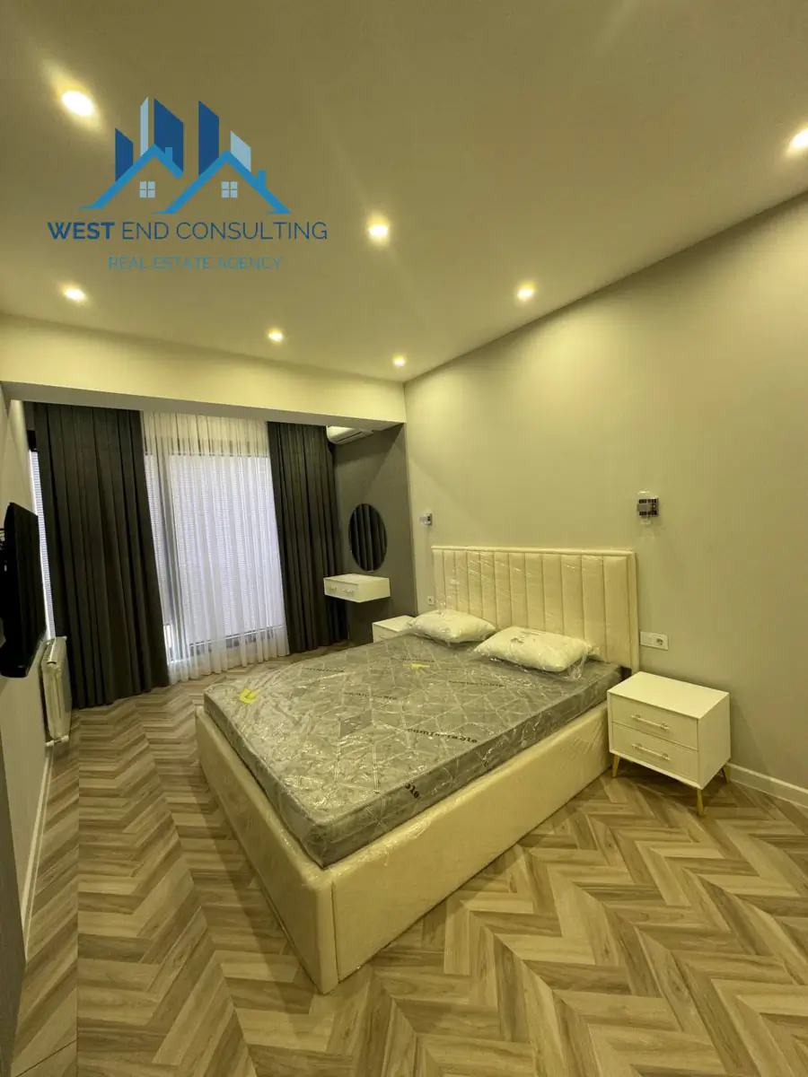 3 xonali kvartira sotiladi − 119 m²