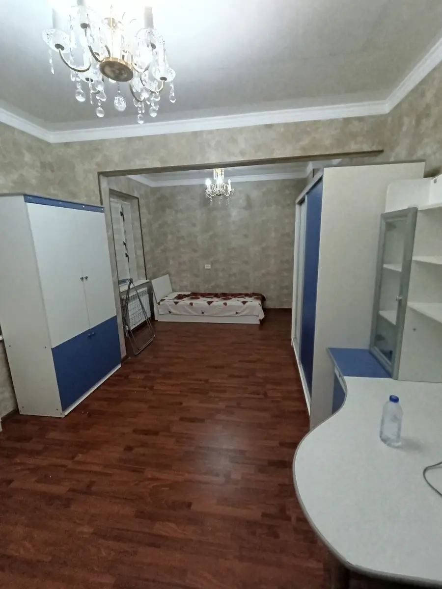 3 xonali kvartira − 88 m², 1/5 qavat