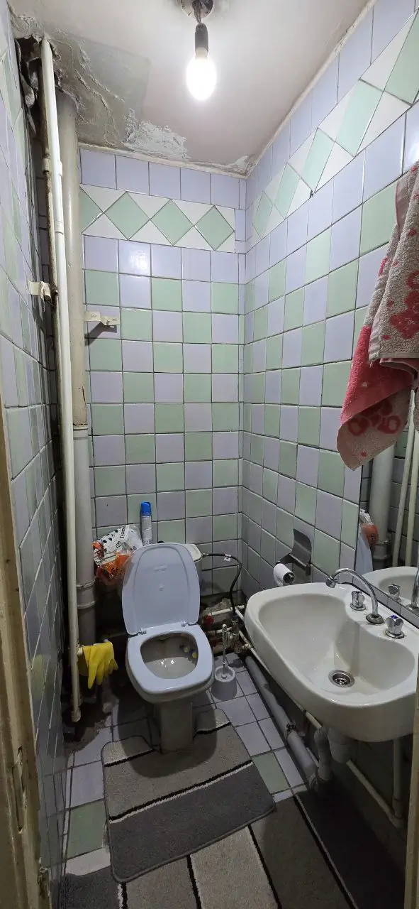 3 xonali kvartira sotiladi − 92 m²