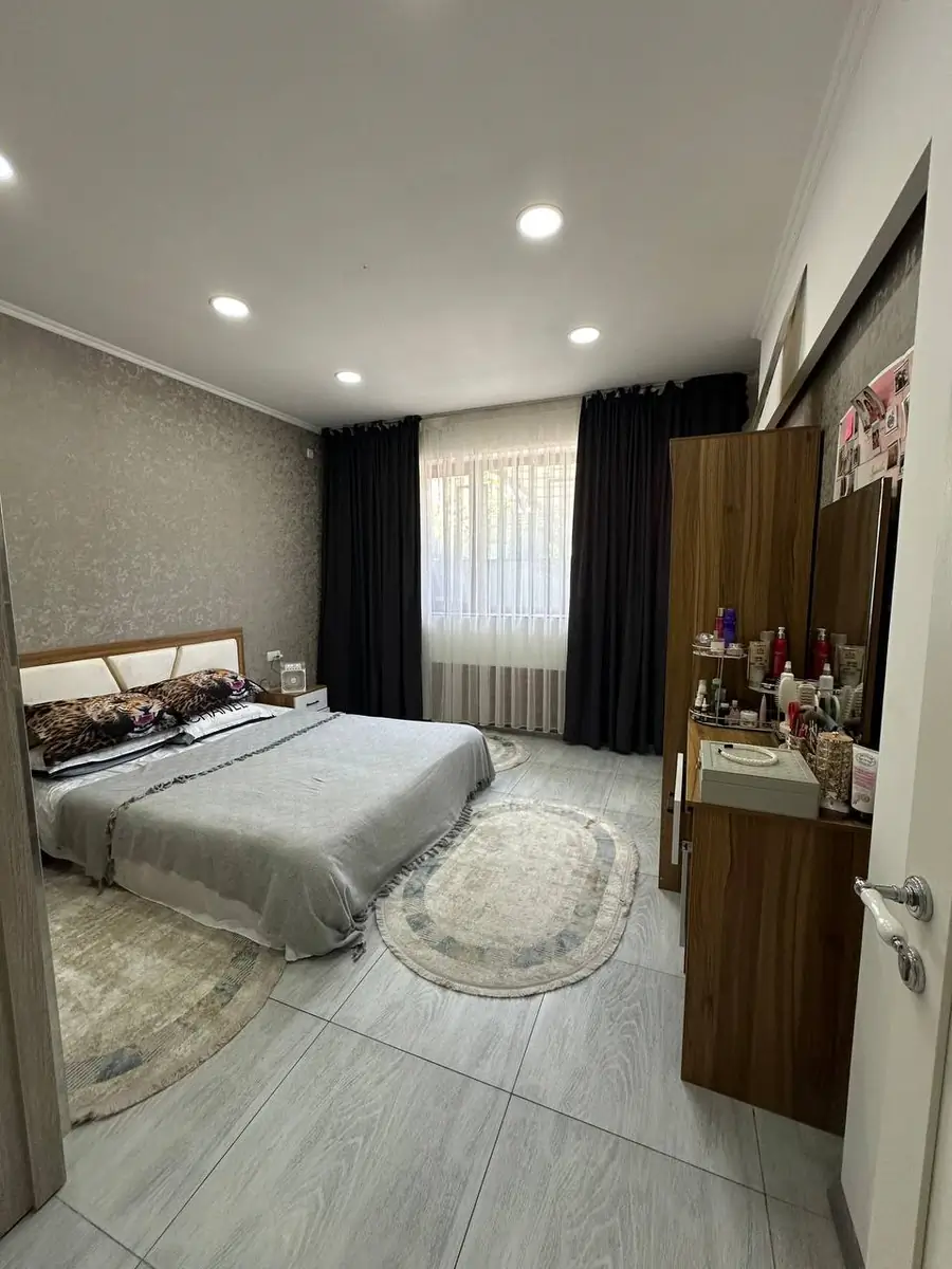 Ofis − 60 m², -1/4 qavat