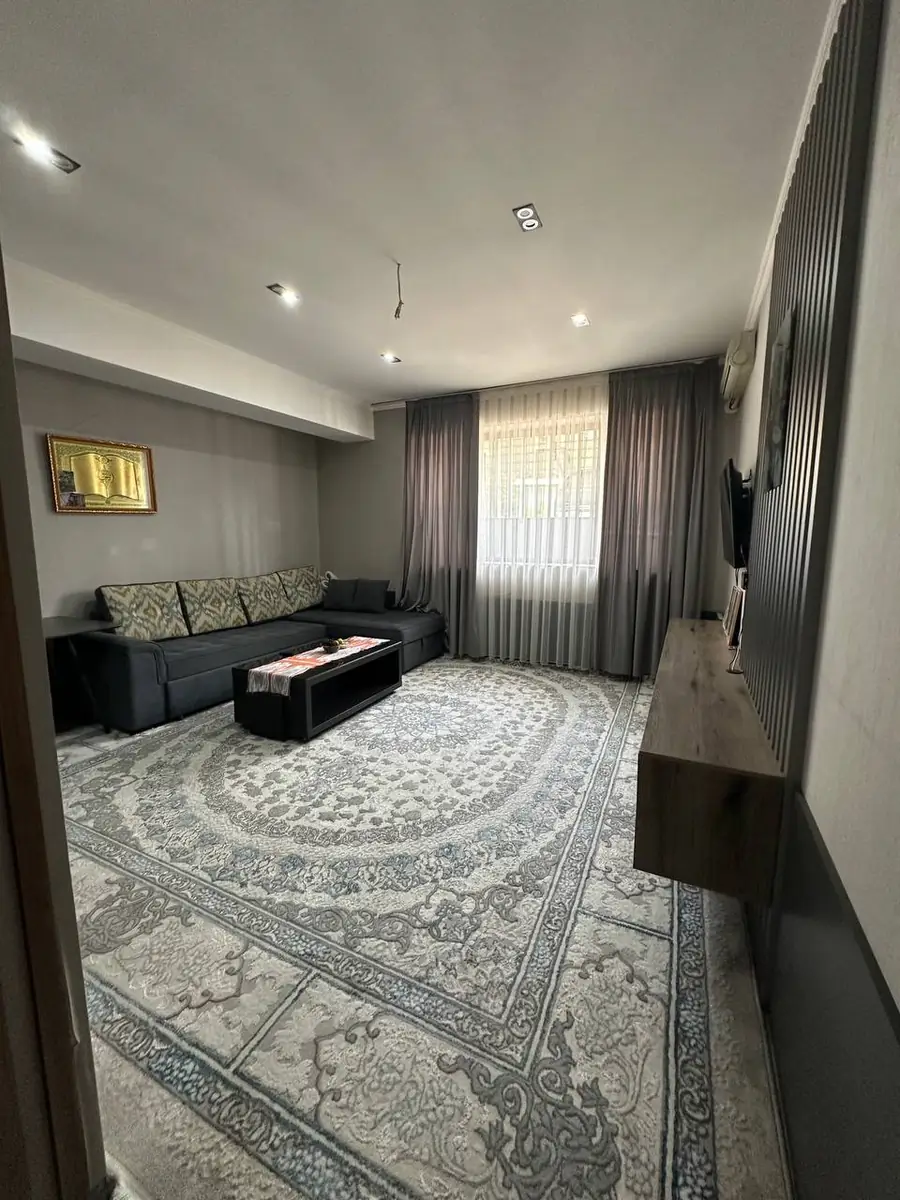 Ofis sotiladi − 60 m²