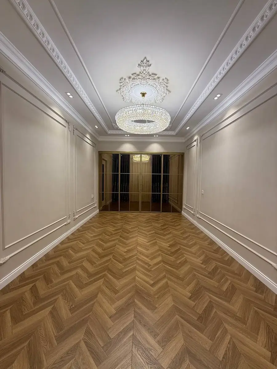 3 xonali kvartira sotiladi − 71 m²