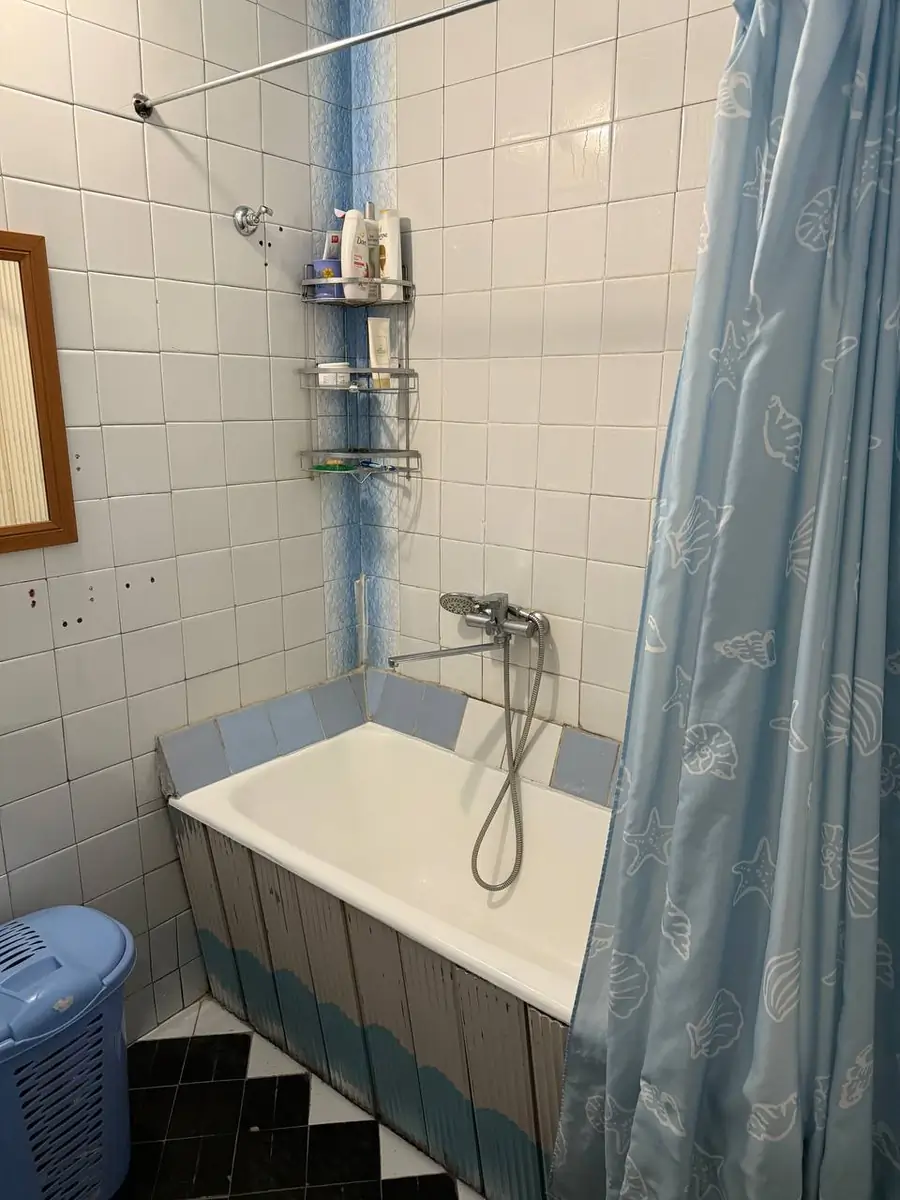 Сдается 2-комнатная квартира − 48 м²