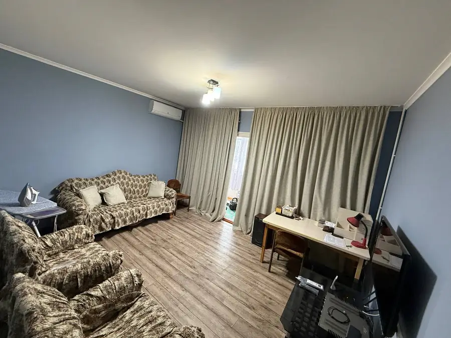 Сдается 2-комнатная квартира − 48 м²