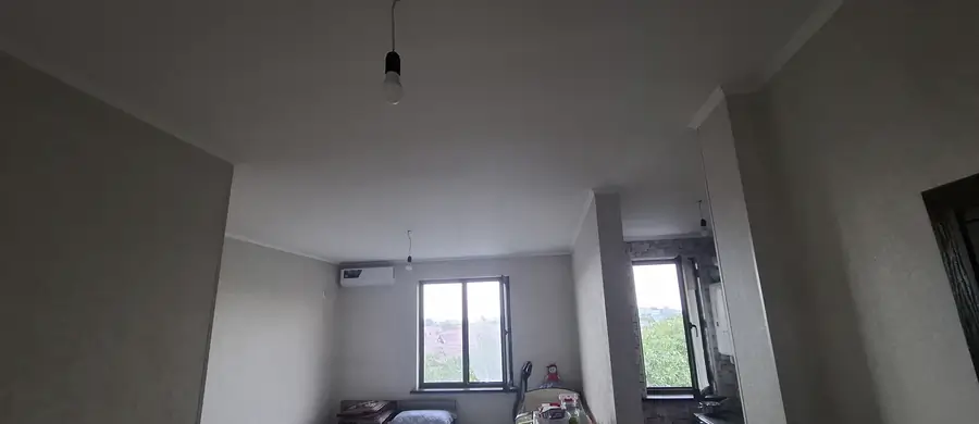 Сдается 1-комнатная квартира − 30 м²