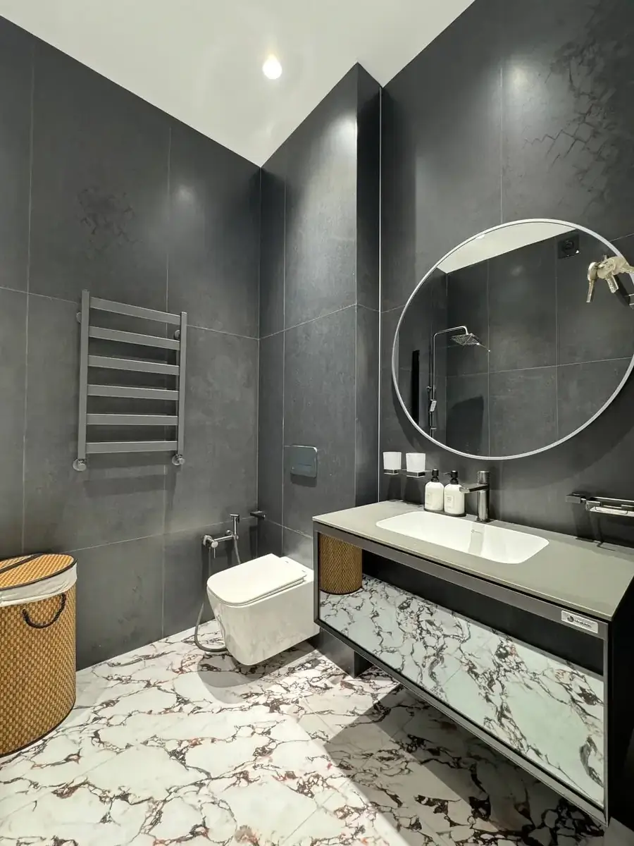 4 xonali kvartira − 128 m², 6/10 qavat